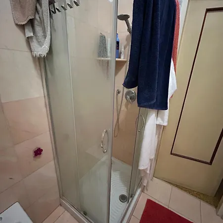 Homestay Cozy Near Center Affordable & Charming *